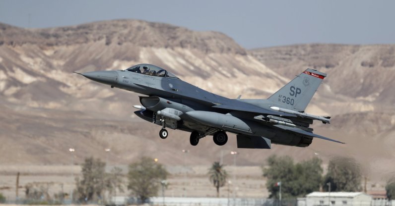 A U.S. F-16 aircraft takes off during the "Blue Flag" multinational air defense exercise at the Ovda air force base, north of the Israeli city of Eilat, Oct. 24, 2021. (EPA Photo)