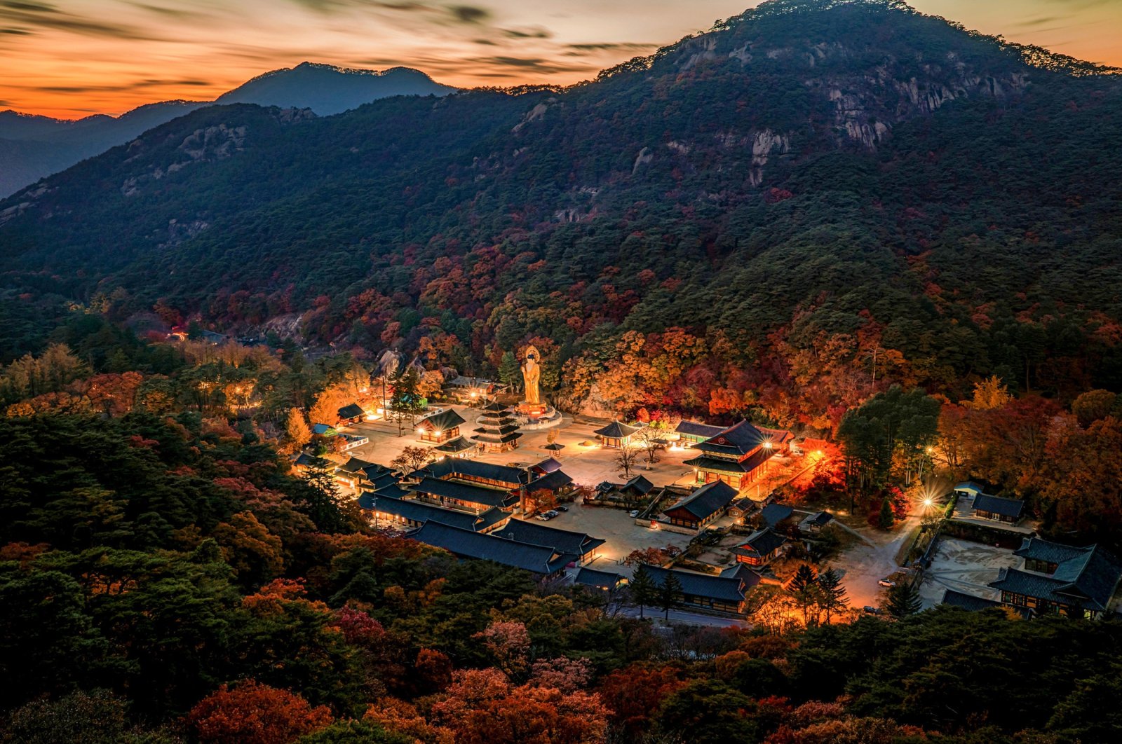 Kuil Buddha Korea Selatan memberikan pengalaman spiritual yang tenang
