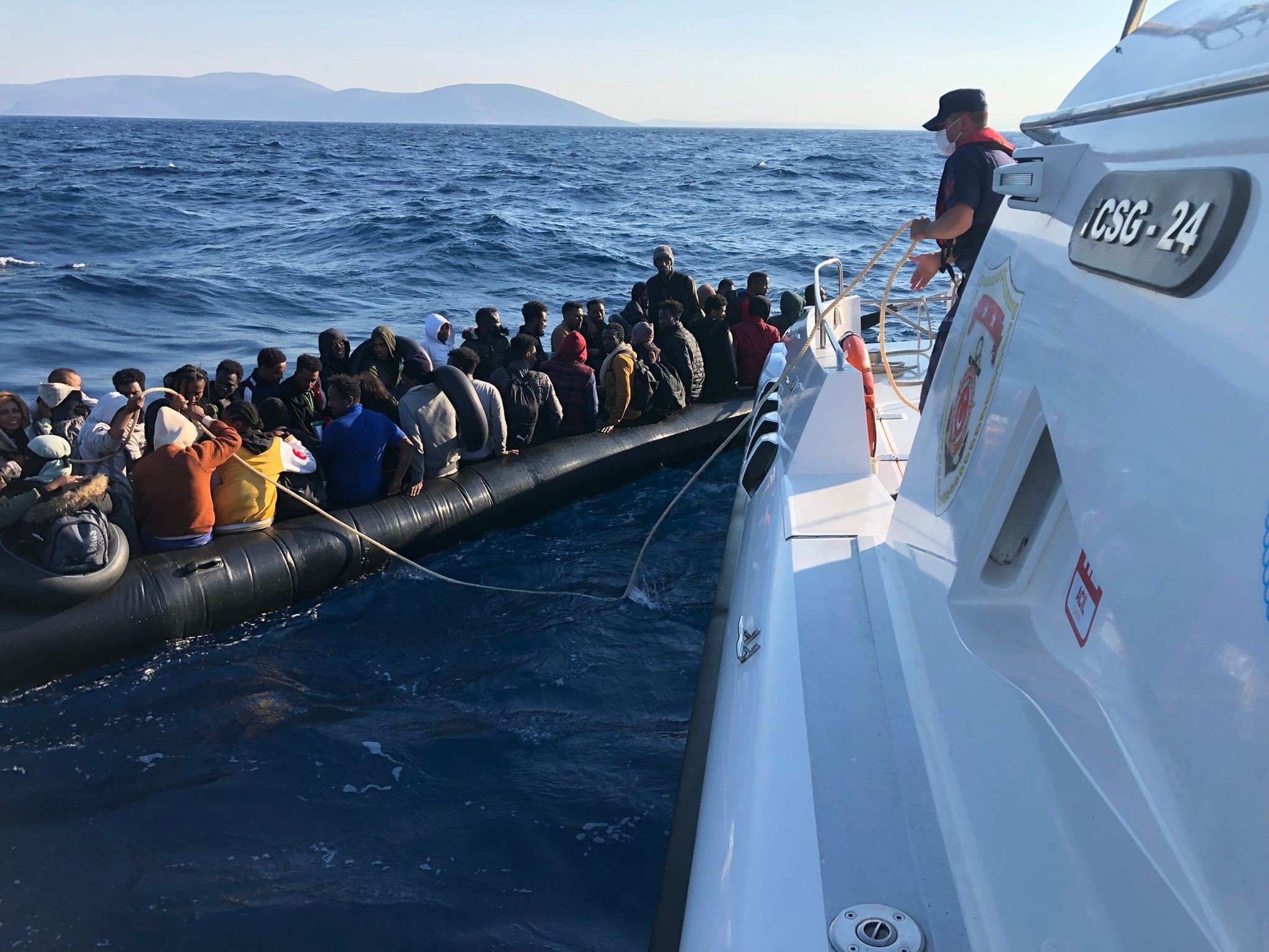 Turkey saves 194 migrants pushed back by Greek coast guard | Daily Sabah