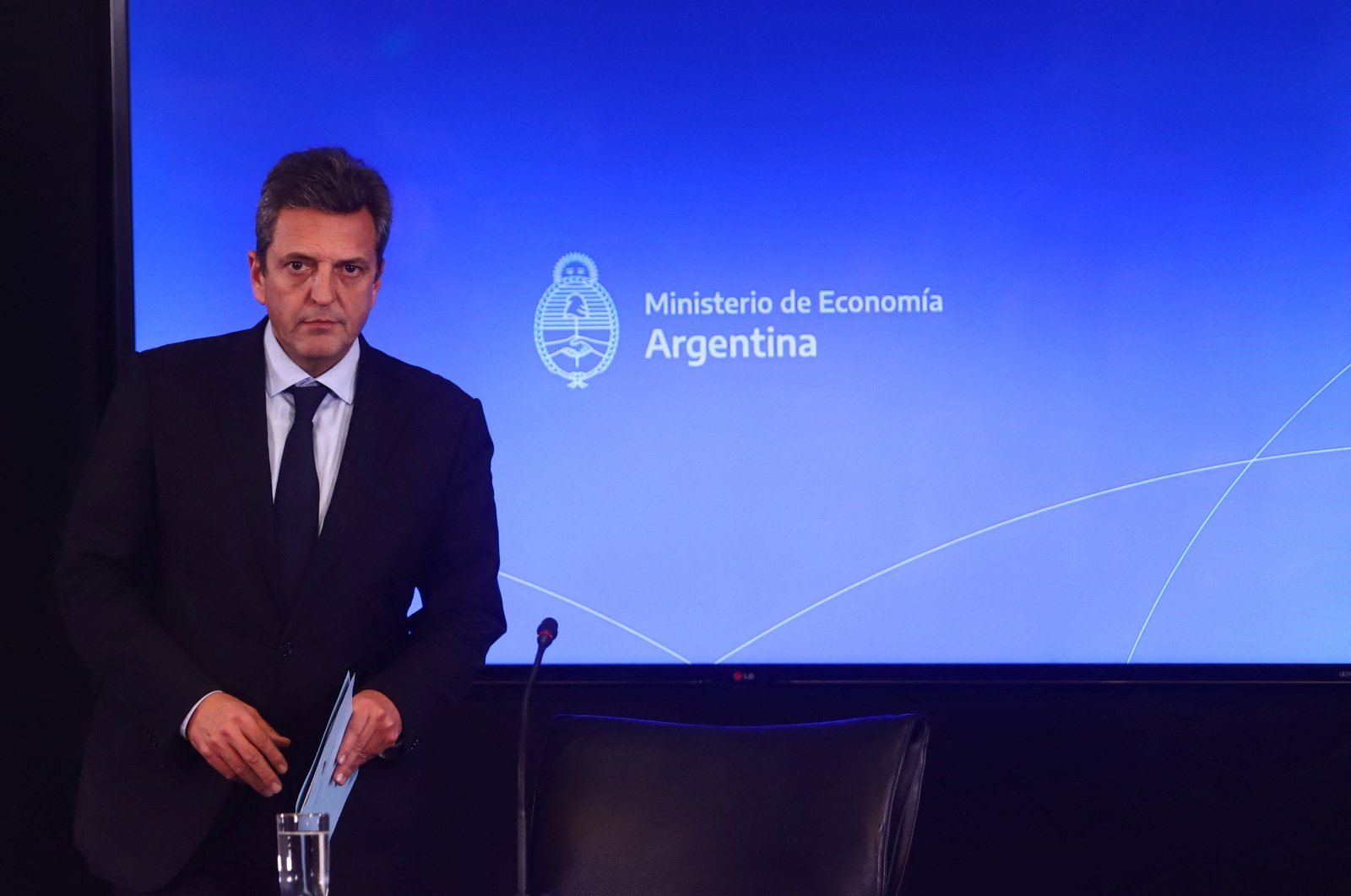 Argentina&#039;s new Economy Minister Sergio Massa attends a news conference after being sworn in, at the Economy Ministry in Buenos Aires, Argentina, Aug. 3, 2022. (Reuters Photo)