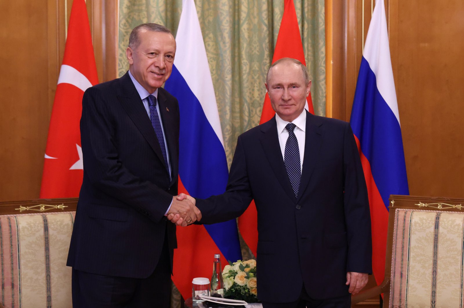 President Recep Tayyip Erdoğan (L) during his meeting with Russian President Vladimir Putin, Sochi, Russia, Aug. 5, 2022. (AA Photo)