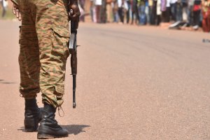 In this file photo a Burkina Faso&#039;s soldier patrols to ensure security measures during the Burkina Faso&#039;s cycling tour, in Ouahigouya, Oct. 29, 2018. (Photo by ISSOUF SANOGO/ AFP)