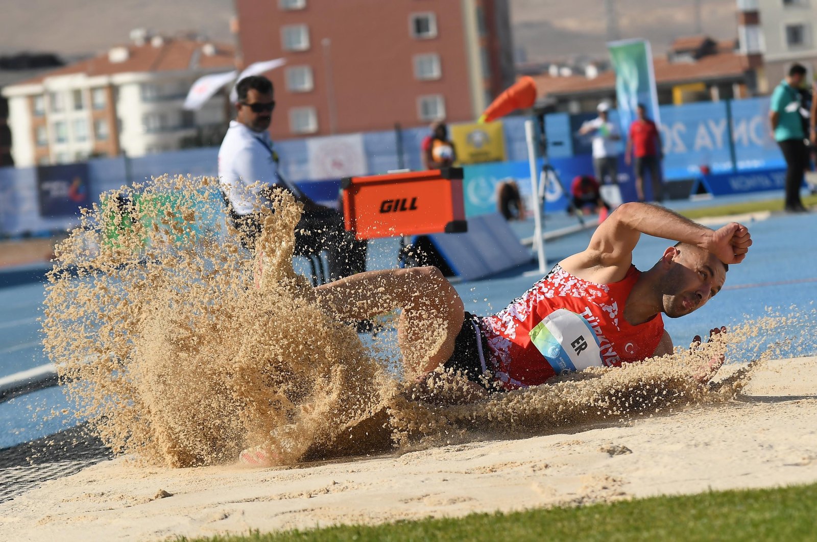 Turkish athlete Necati Er during his gold-winning jump at the 5th Islamic Solidarity Games, Konya, Türkiye, Aug. 10, 2022. (DHA Photo)