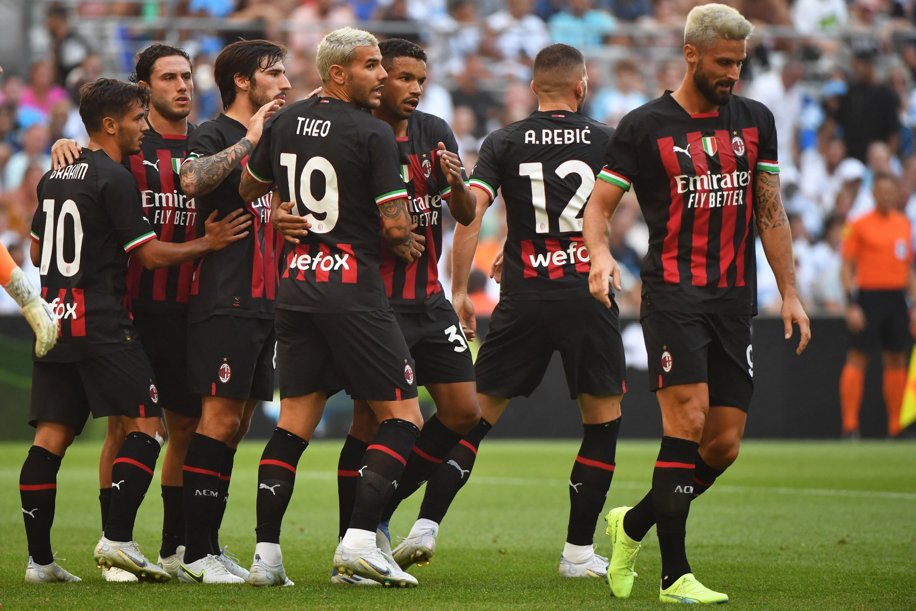 menu læser chef Boosted Italian giants jostle for AC Milan's Serie A crown | Daily Sabah