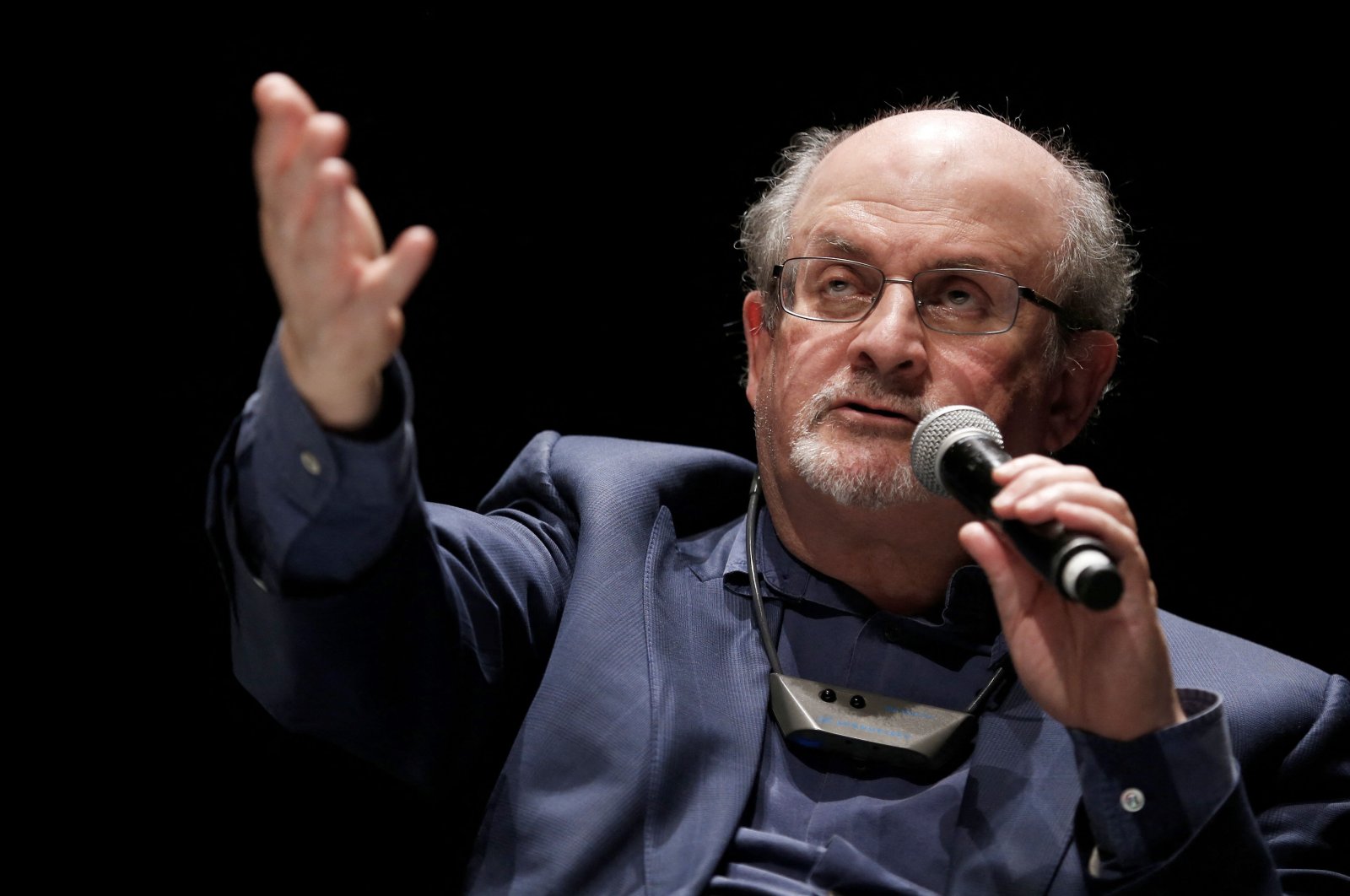 Salman Rushdie speaks during the opening day of the Positive Economy Forum in Le Havre, northwestern France, Sept. 13, 2016. (AFP File Photo)