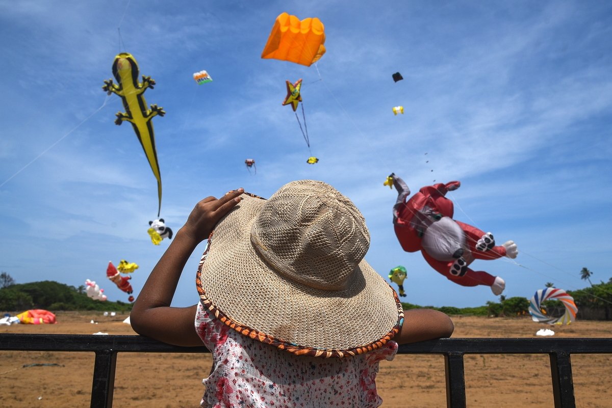 India's colorful Tamil Nadu International Kite Festival kicks off