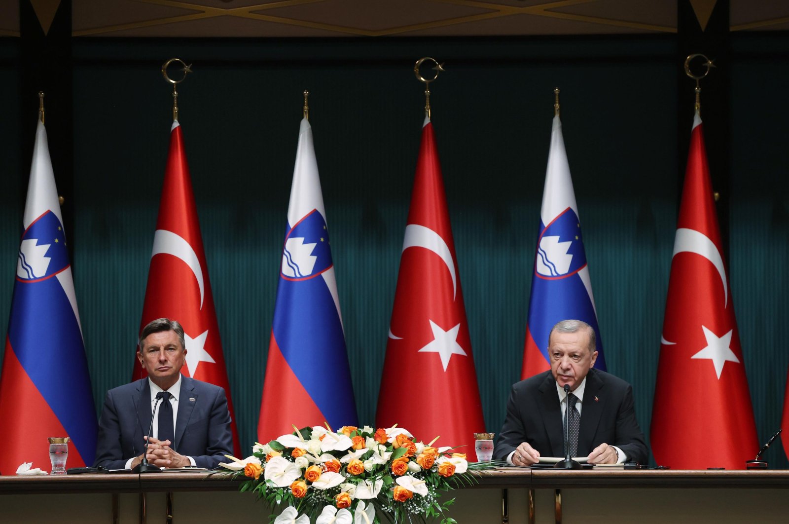 President Recep Tayyip Erdoğan (R) and his Slovenian counterpart Borut Pahor hold a joint press conference in the capital Ankara, Türkiye, Aug. 10, 2022. (DHA Photo)