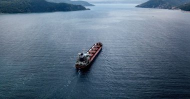 The Sierra Leone-flagged cargo vessel Razoni sails along the Bosporus Strait, Istanbul, Türkiye, Aug. 3. (AFP Photo)