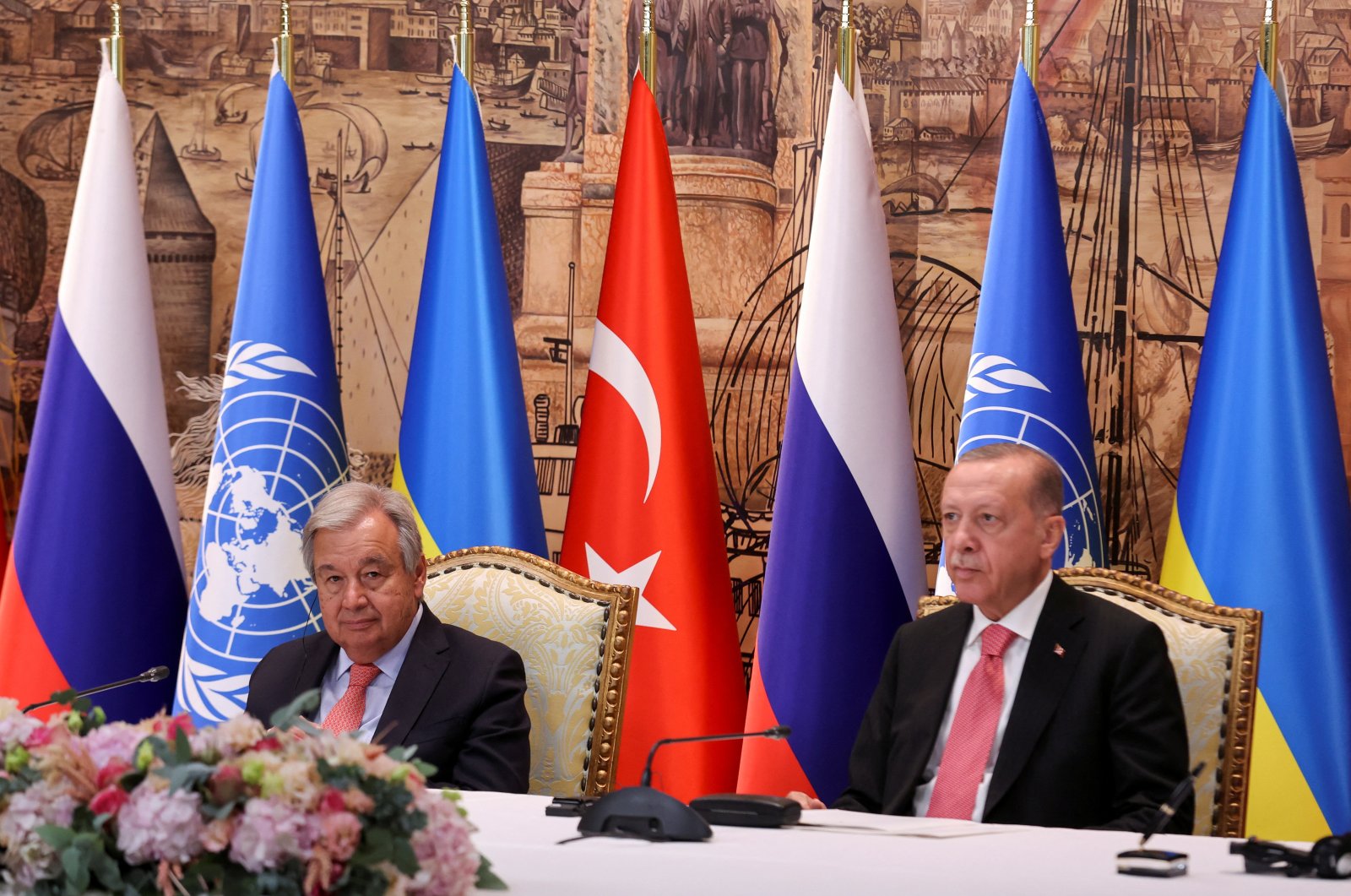 President Recep Tayyip Erdoğan and U.N. Secretary-General Antonio Guterres attend a signing ceremony in Istanbul, Türkiye, July 22, 2022. (Reuters)