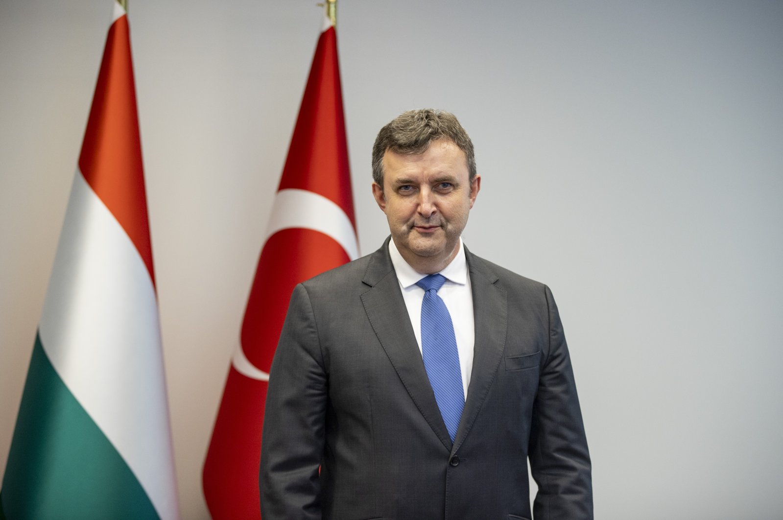 Drone buatan Turki menjadi pelopor dalam pertahanan: menteri Hungaria