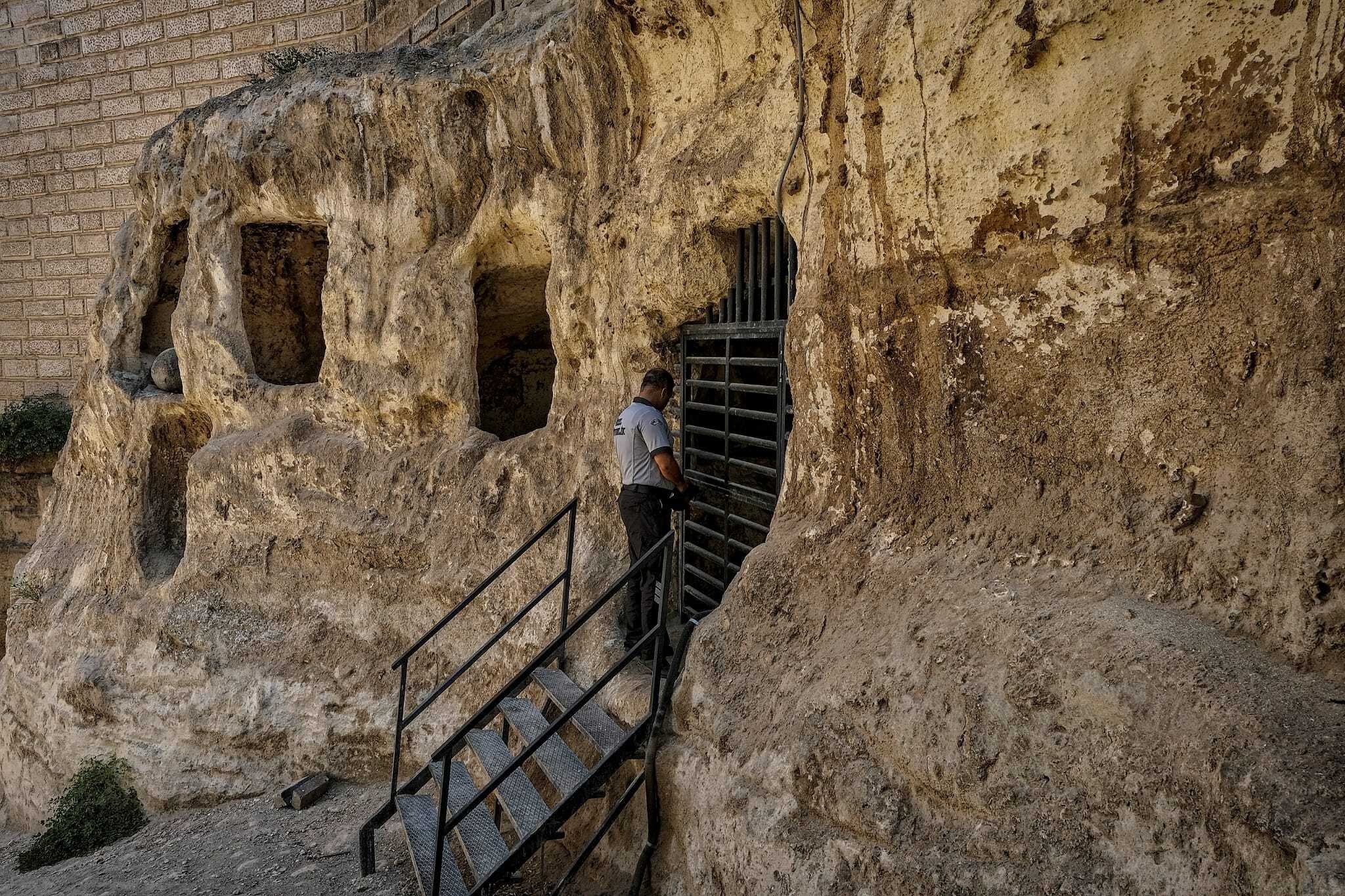 Des tunnels jamais vus sous le château de Gaziantep apparaissent