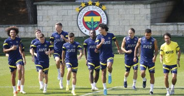 Fenerbahçe players train before their Europa League playoffs tie against Austria Wien, Istanbul, Türkiye, Aug. 17, 2022. (AA Photo)