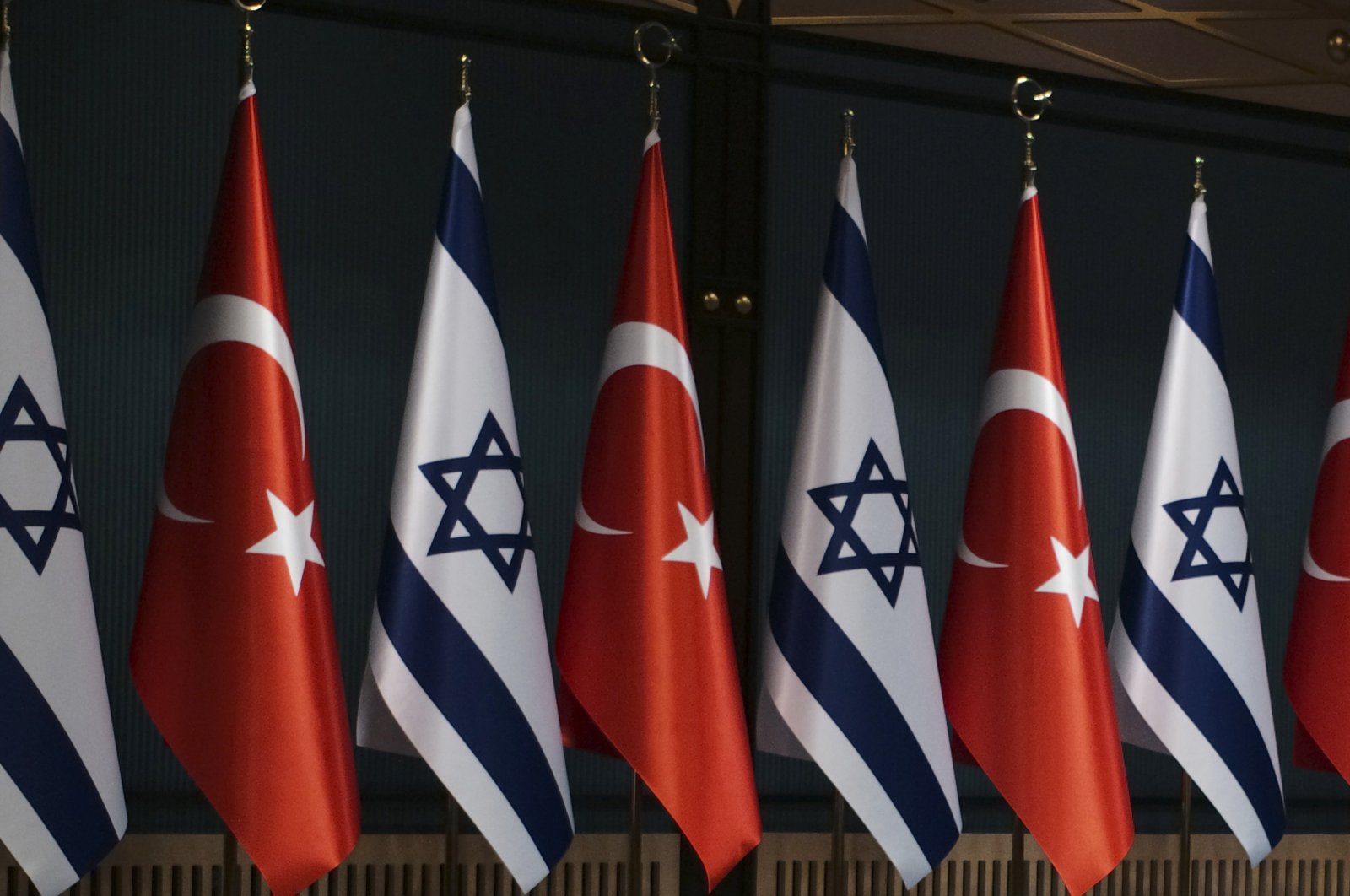 Israeli and Turkish flags are seen during a news conference attended by President Recep Tayyip Erdoğan and Israel&#039;s President Isaac Herzog in Ankara, Türkiye, March 9, 2022. (AP File Photo)