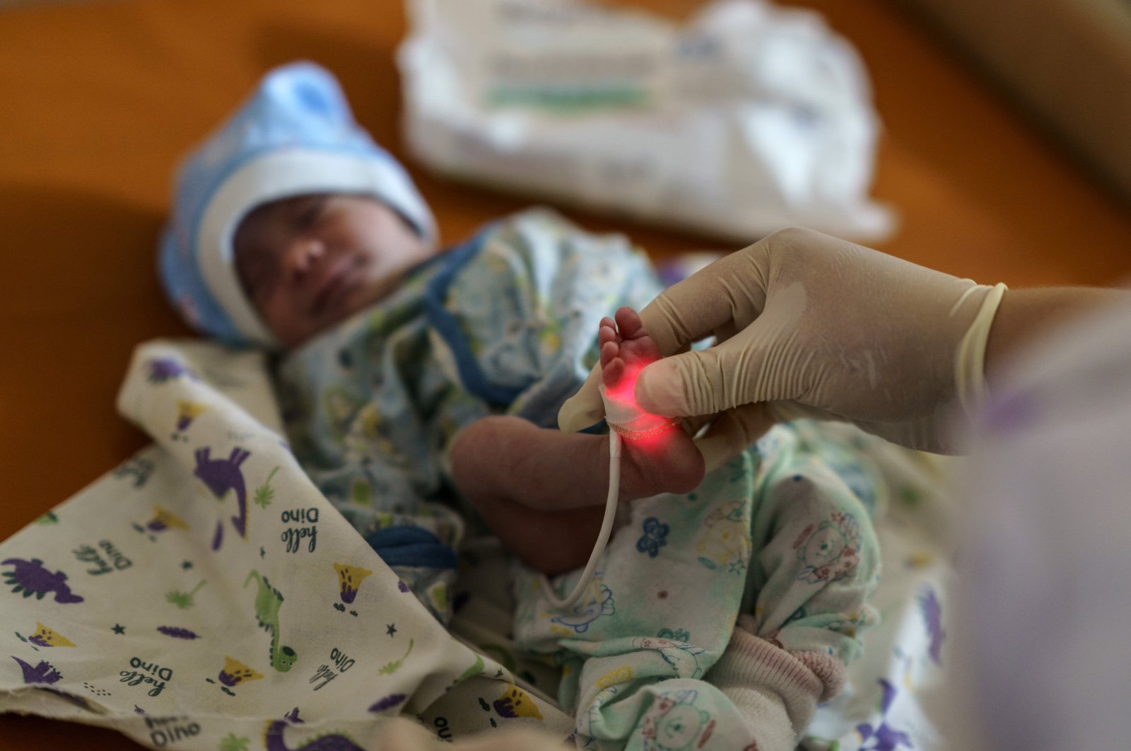 Perjuangan untuk menyelamatkan bayi prematur tetap ada di garis depan Ukraina