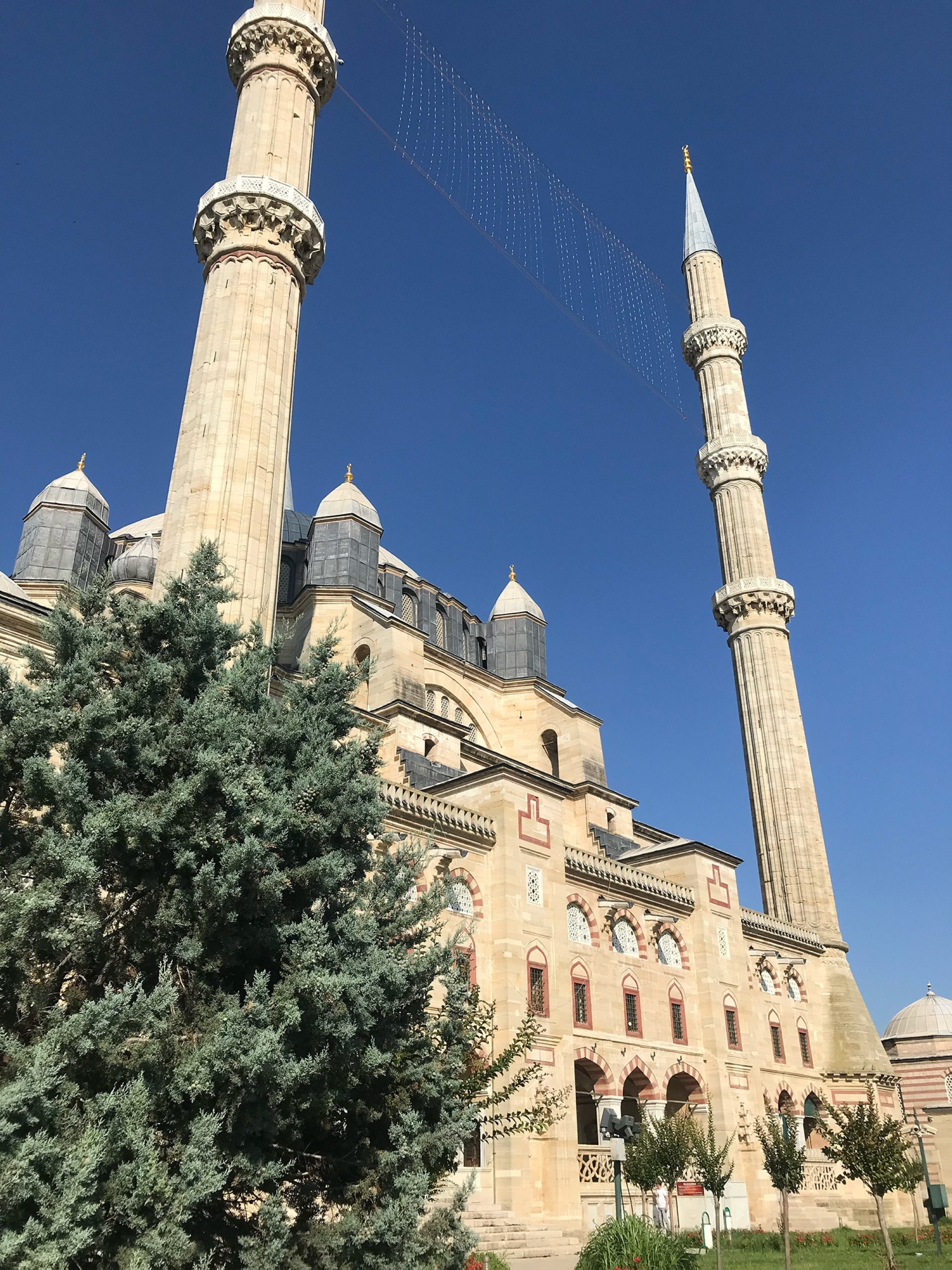 Salah satu bangunan bersejarah pertama yang terlintas dalam pikiran ketika Edirne disebutkan tentu saja Masjid Selimiye.  (Foto oleh zge engelen)