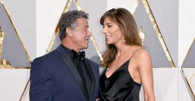 Sylvester Stallone (L) and Jennifer Flavin Stallone arrive at the Oscars at the Dolby Theater in Los Angeles, California, U.S., Feb. 28, 2016. (AP Photo)