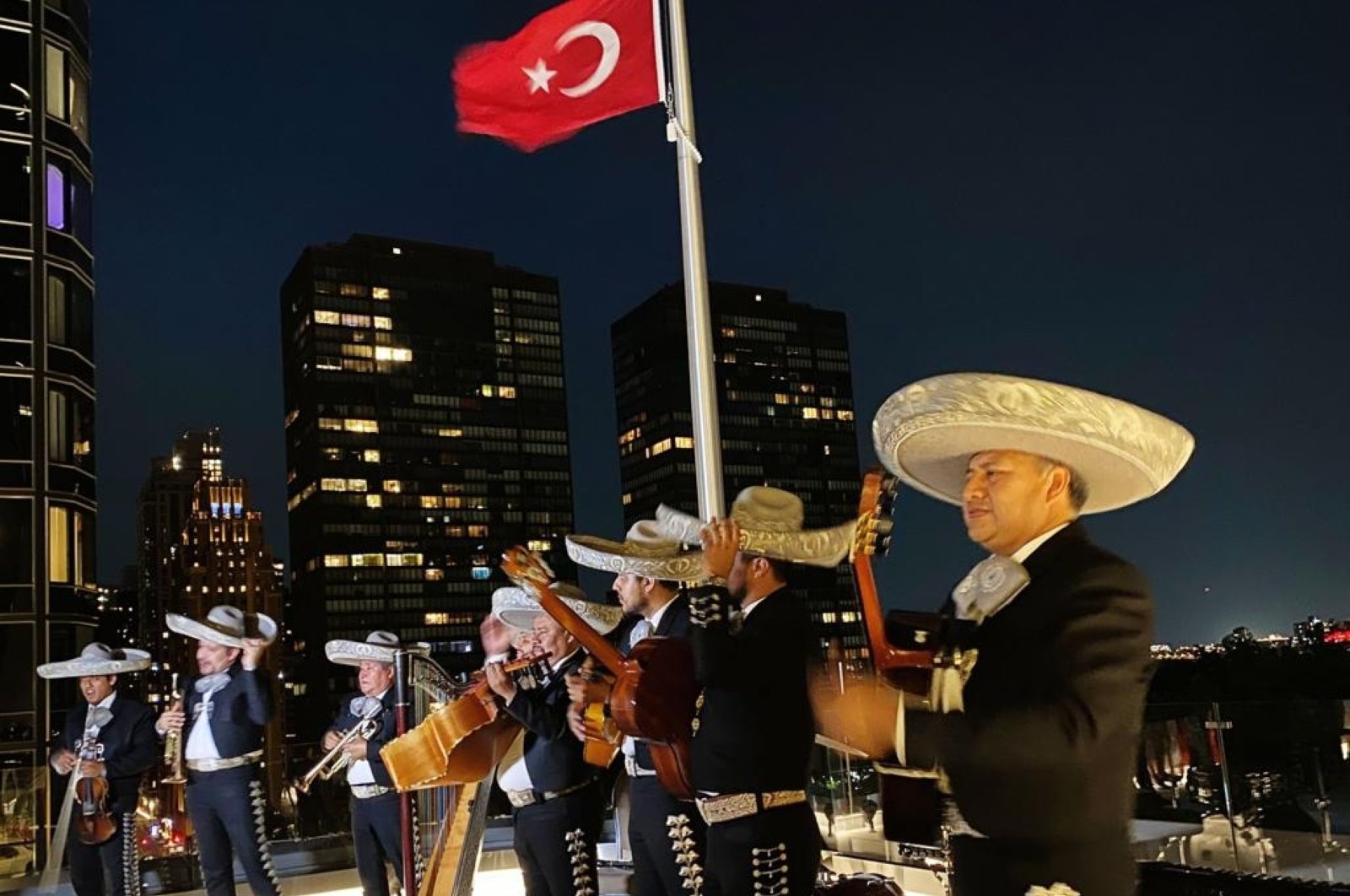 Budaya Turki dan Meksiko bertemu di Rumah Turki di New York