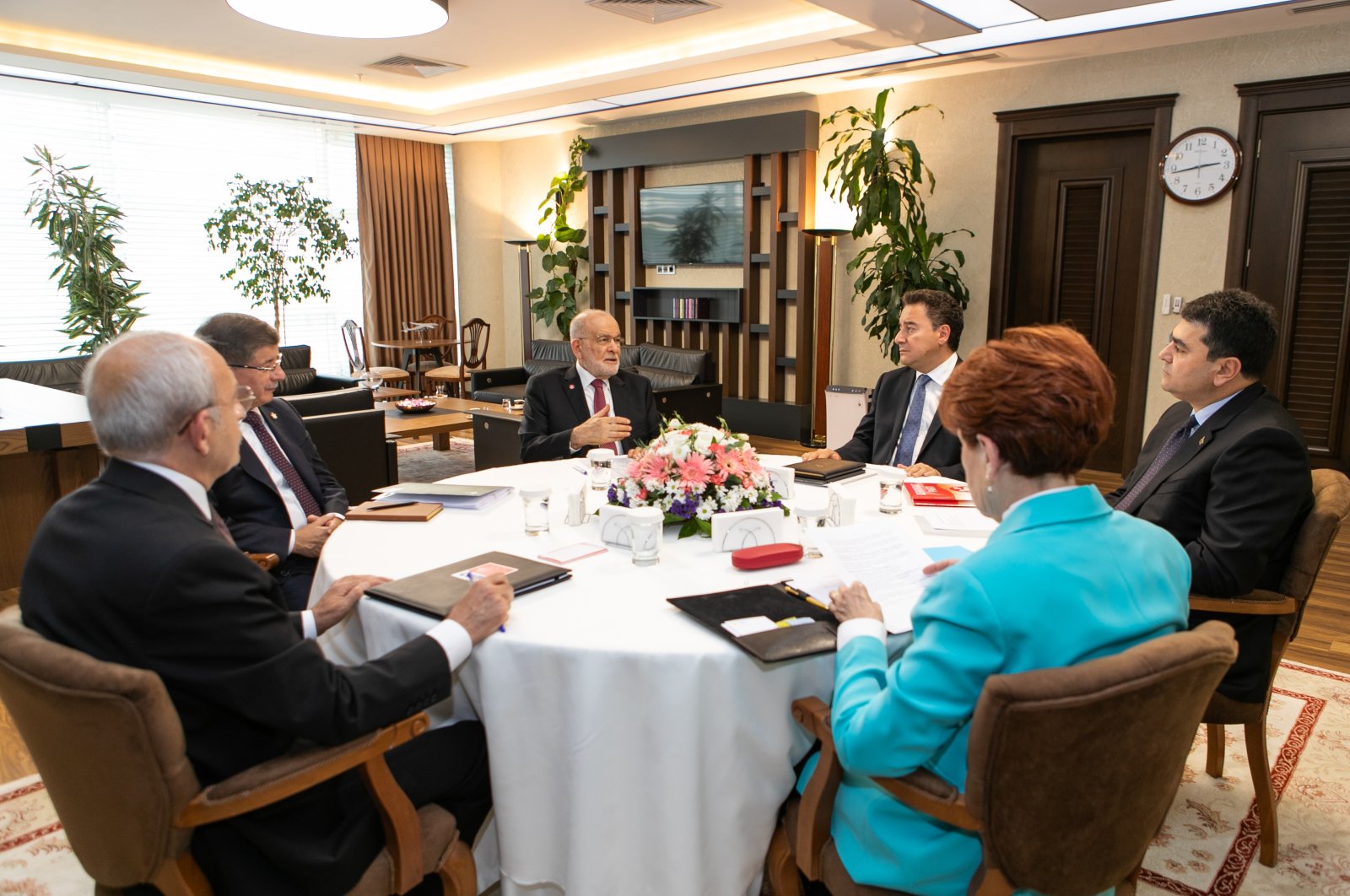 The six main opposition parties&#039; chairpersons came together at the Felicity Party&#039;s head office, the capital Ankara, Türkiye, Aug. 21, 2022. (AA Photo)