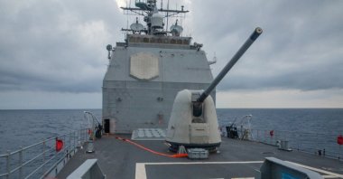 Guided-missile cruiser USS Antietam transits the Taiwan Strait, Aug. 28, 2022. (Reuters Photo)