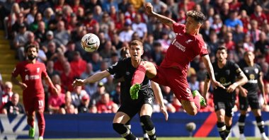 Liverpool's Roberto Firmino (C) shoots to score against Bournemouth, Liverpool, England, Aug. 27, 2022. (AFP Photo)