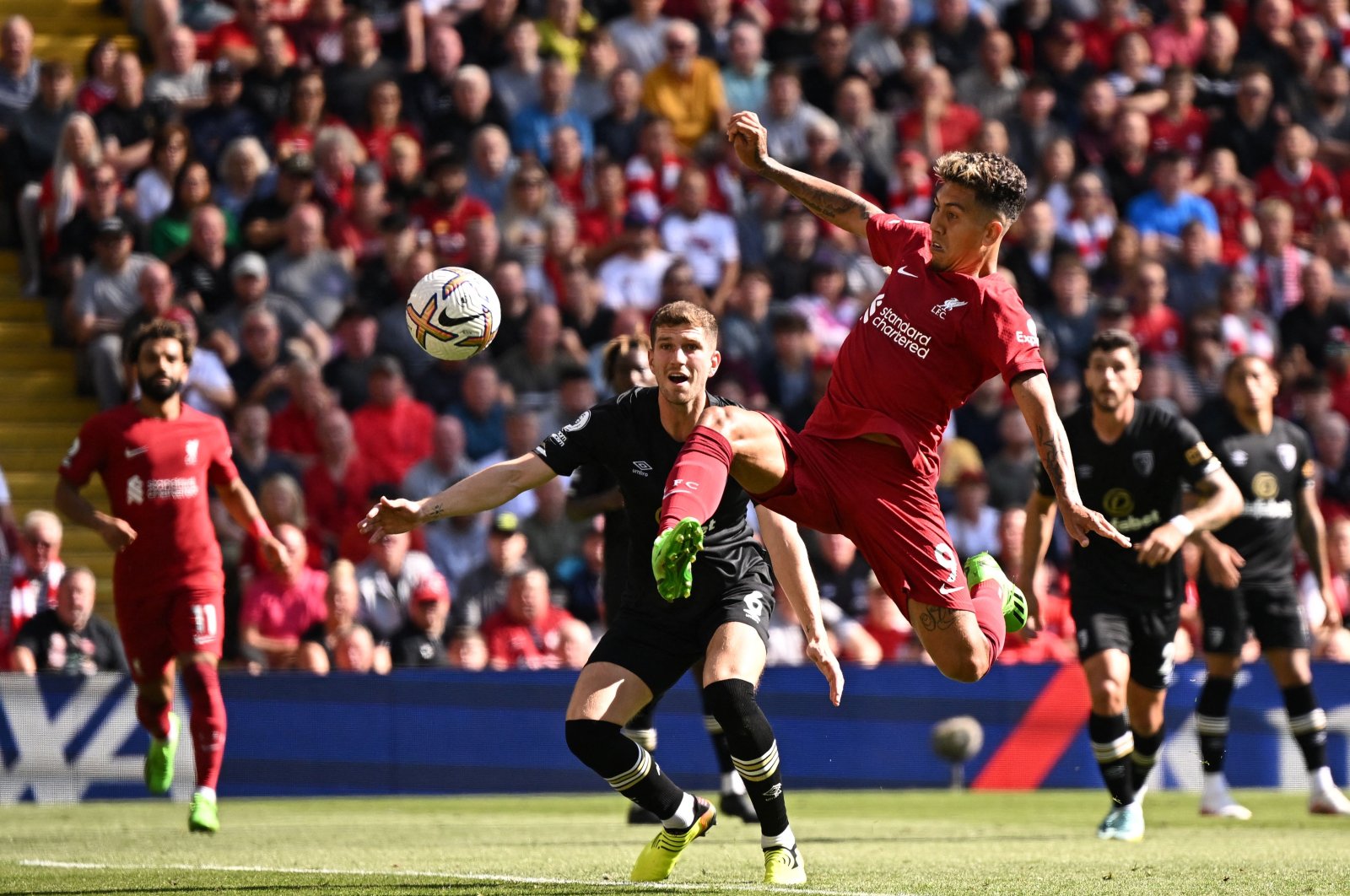 Liverpool cetak rekor 9 gol, hattrick Haaland membakar City