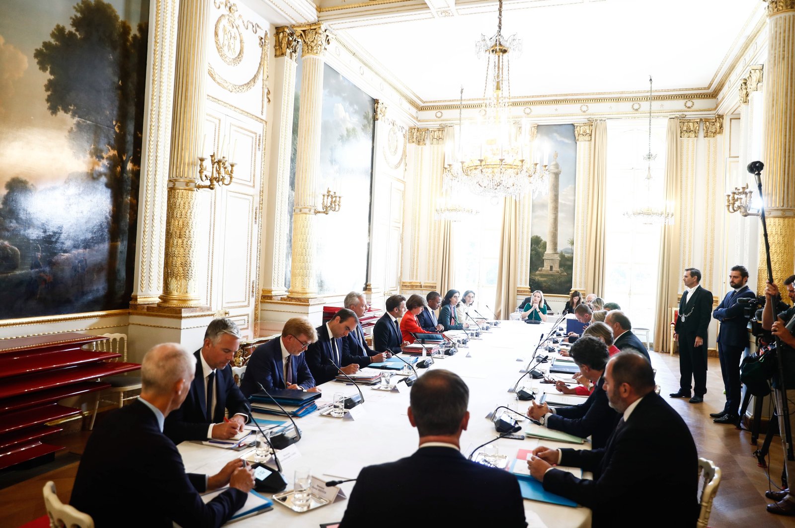 French President Emmanuel Macron (C-L) attends the cabinet meeting with ministers at the Elysee Palace in Paris, France, Aug. 24 2022. (EPA Photo)