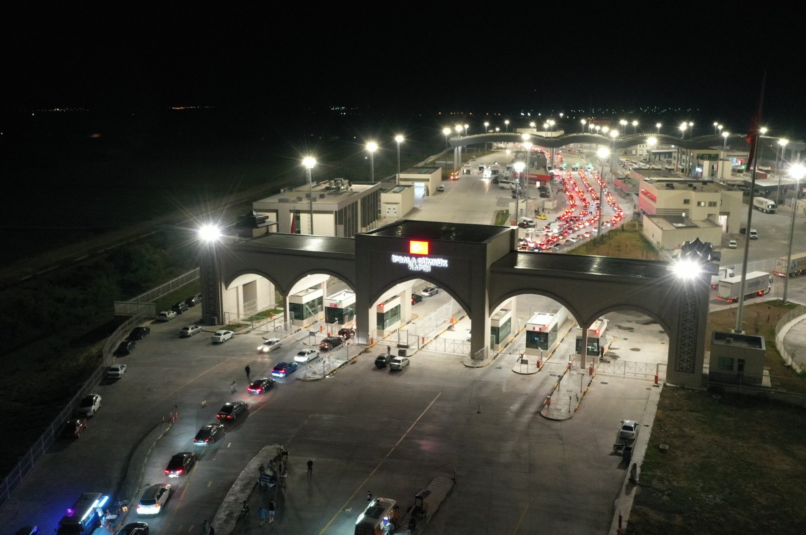 A view of the Ipsala border crossing between Türkiye and Greece, in Edirne, northwestern Türkiye, Aug. 26, 2022. (AA PHOTO)
