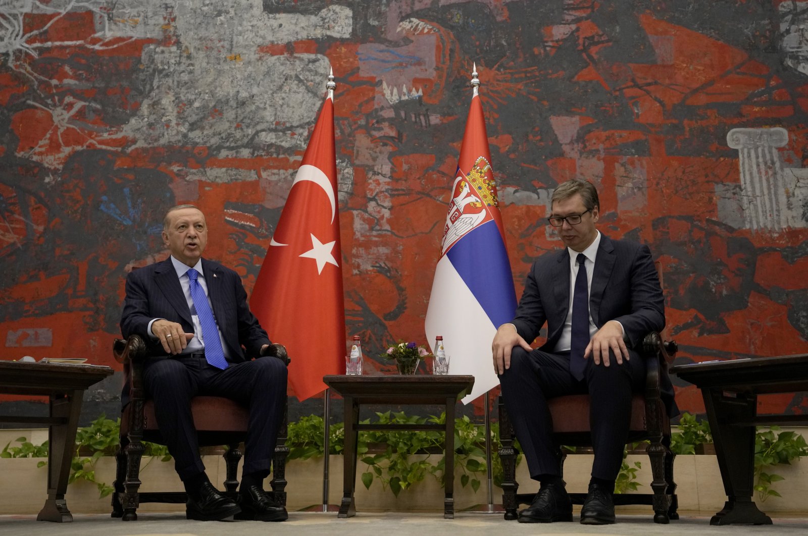 President Recep Tayyip Erdoğan speaks with his Serbian counterpart Aleksandar Vucic in Belgrade, Serbia, Sept. 7, 2022. (AP Photo)