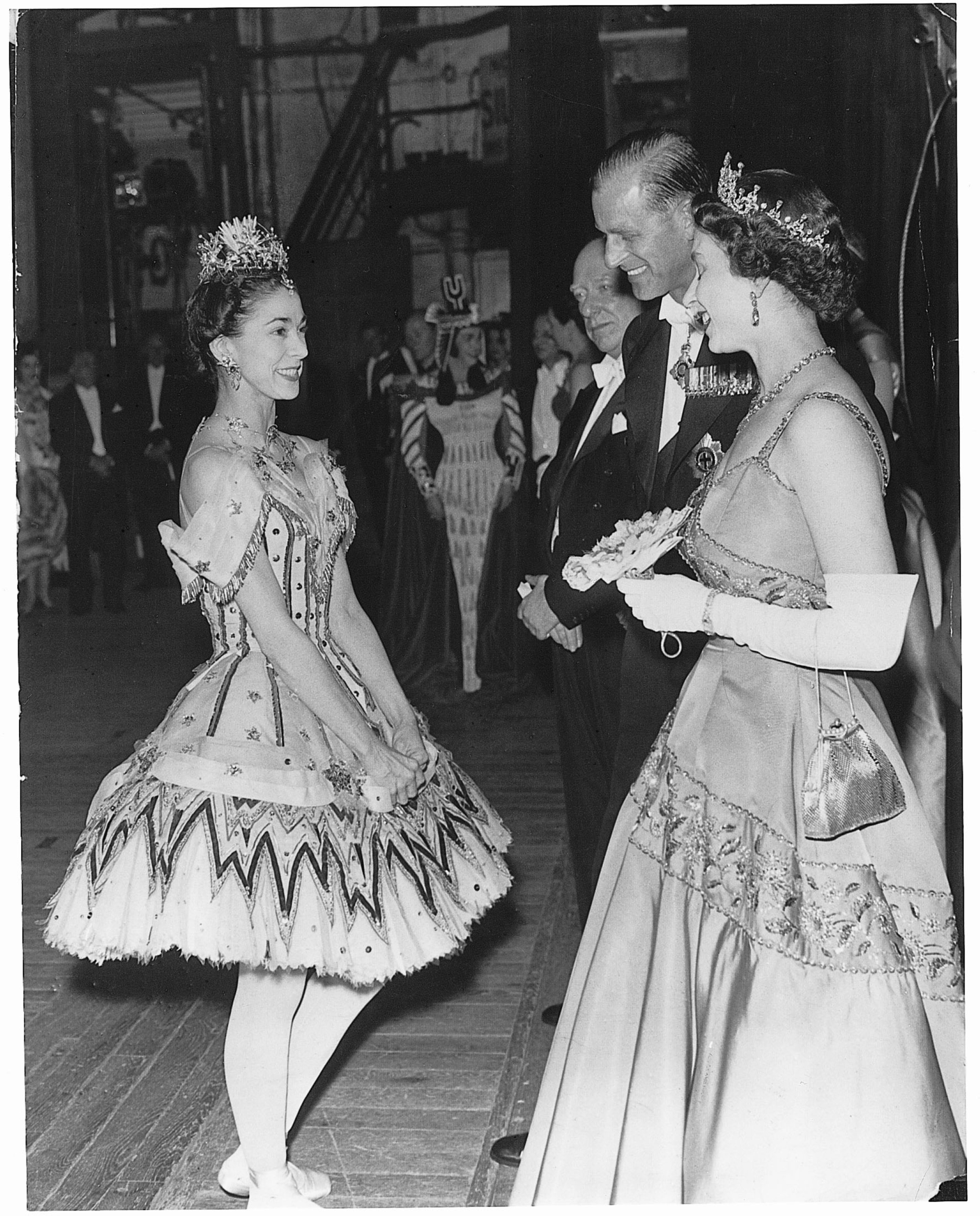 American President Gerald Ford dances with Queen Elizabeth