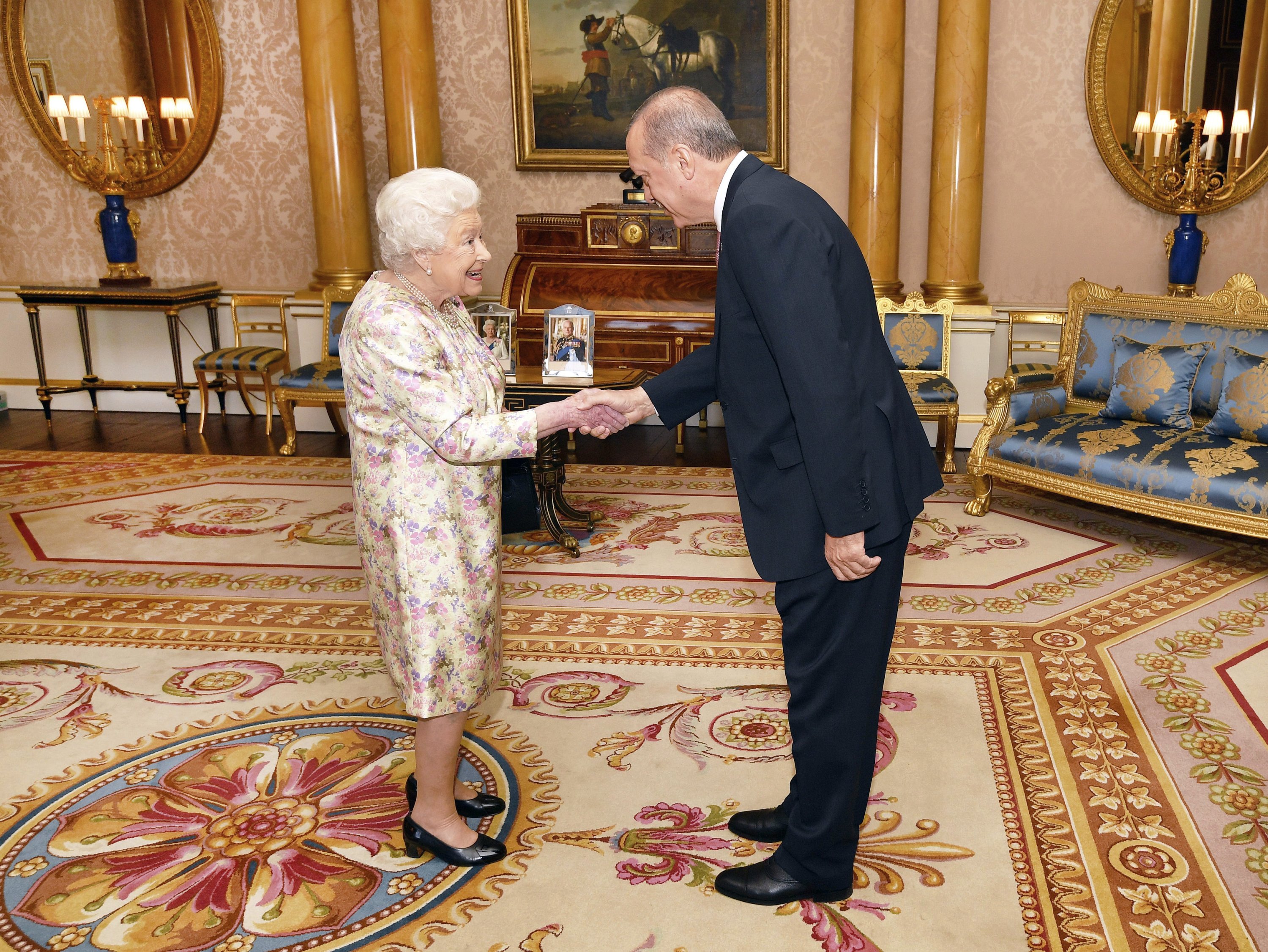 Erdoğan extends condolences to Britain on Queen Elizabeth's death | Daily Sabah