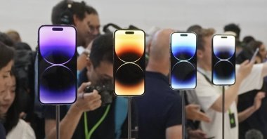 New iPhone 14 Pro models are on display at an Apple event on the campus of Apple's headquarters in Cupertino, California, U.S., Sept. 7, 2022. (AP Photo)