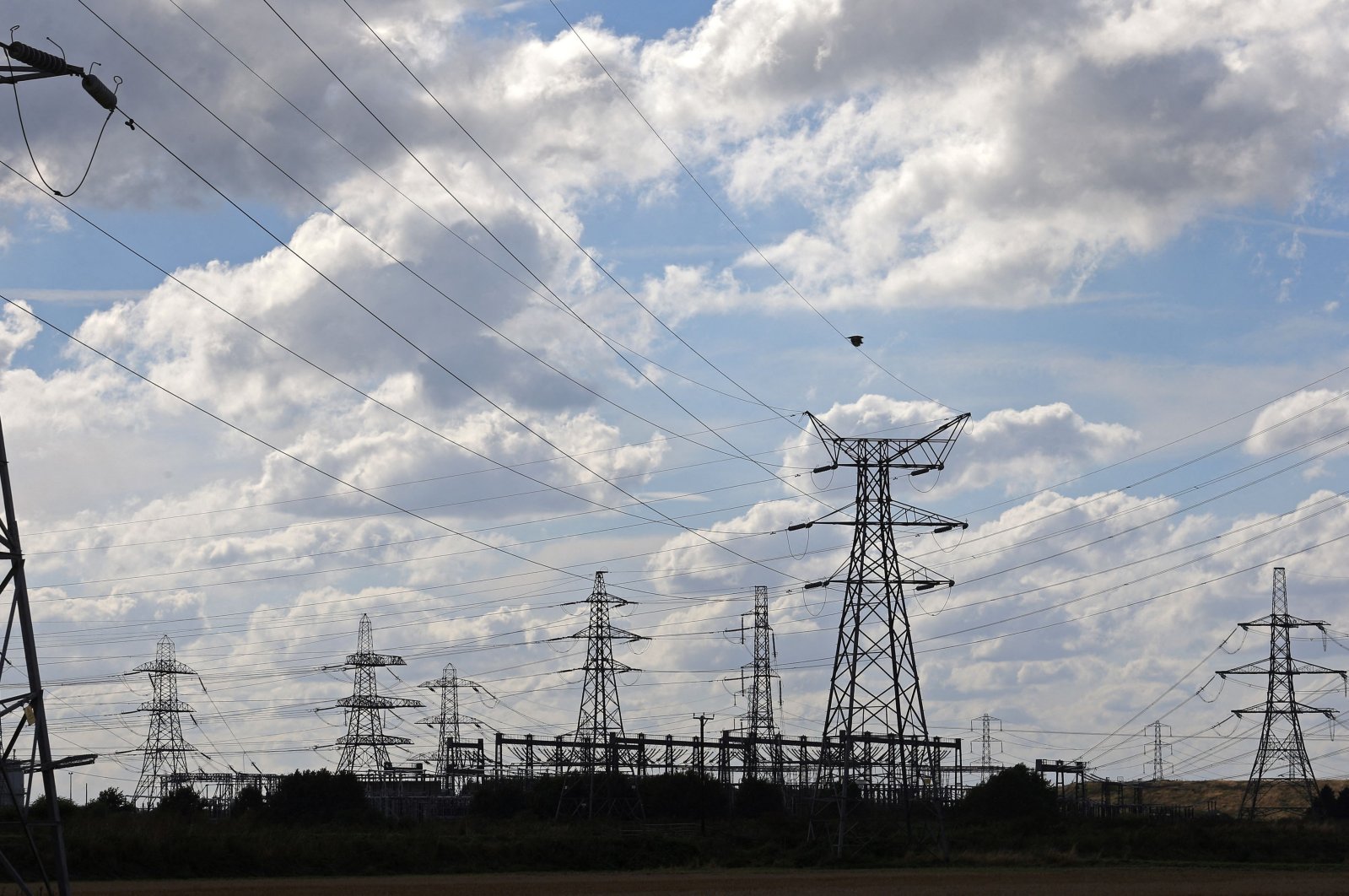 Electricity pylons hold power cables leading away from the SSE (Scottish and Southern Energy) gas-fired Keadby Power Station near Scunthorpe, northern England, Sept. 6, 2022. (AFP Photo)