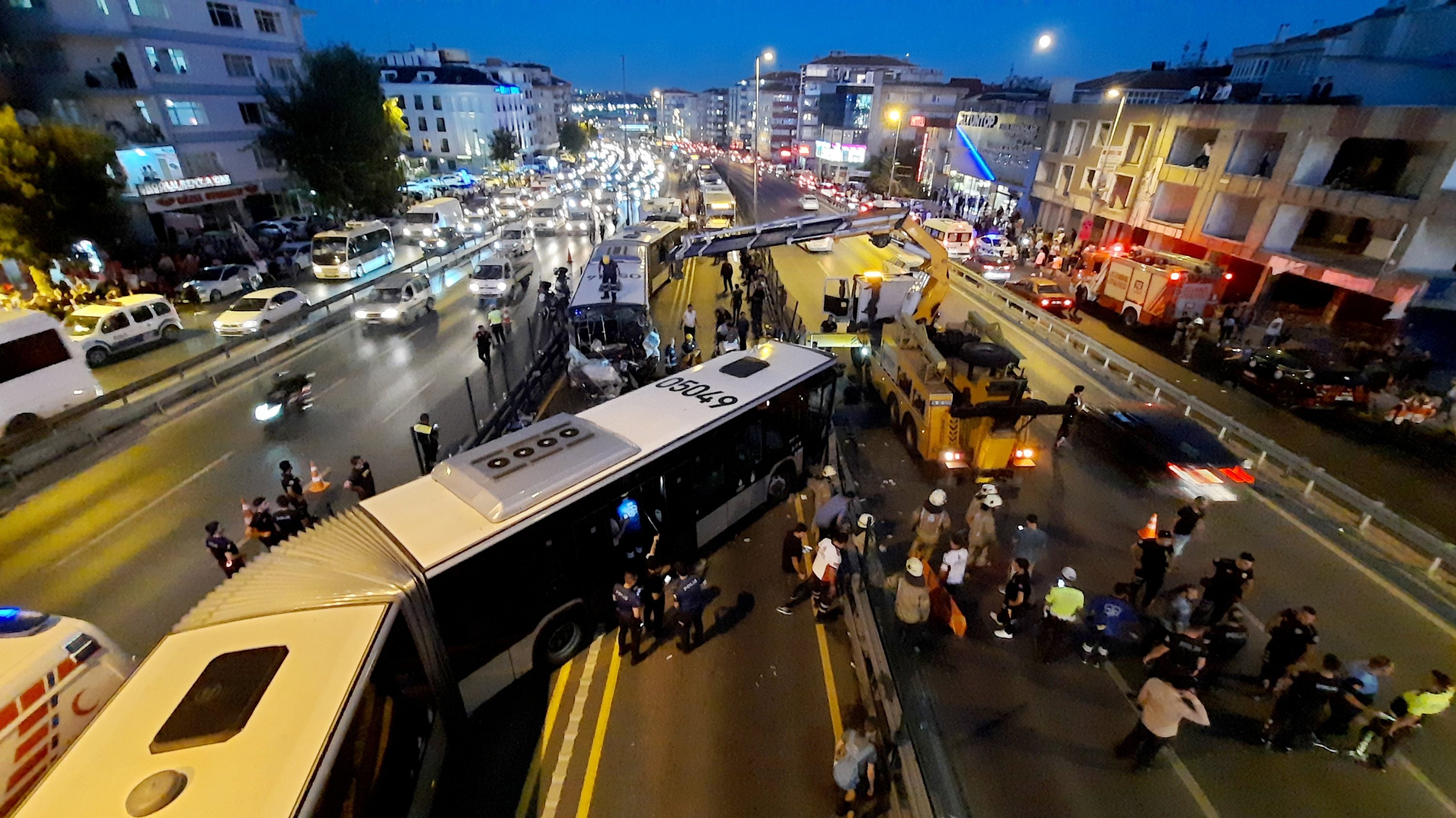 A view of the scene of a metrobus crash in Istanbul's Avcılar district, Türkiye, Sept. 9, 2022. (IHA Photo)