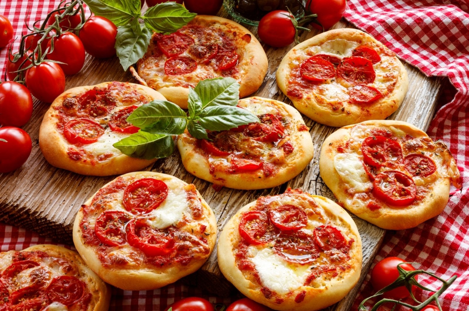 Cobalah 3 resep pizza mini musim panas untuk membuat hari Anda menyenangkan
