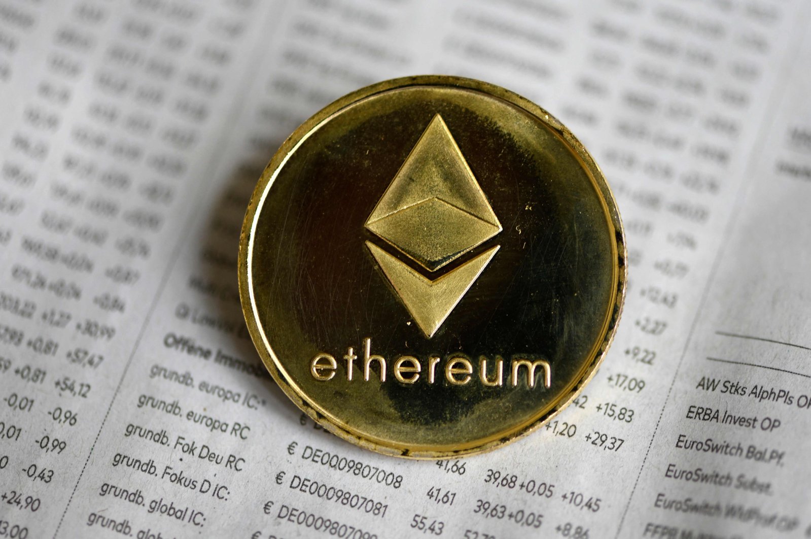 A physical imitation of the Ethereum cryptocurrency is seen in Dortmund, western Germany,  Jan. 27, 2020. (AFP Photo)
