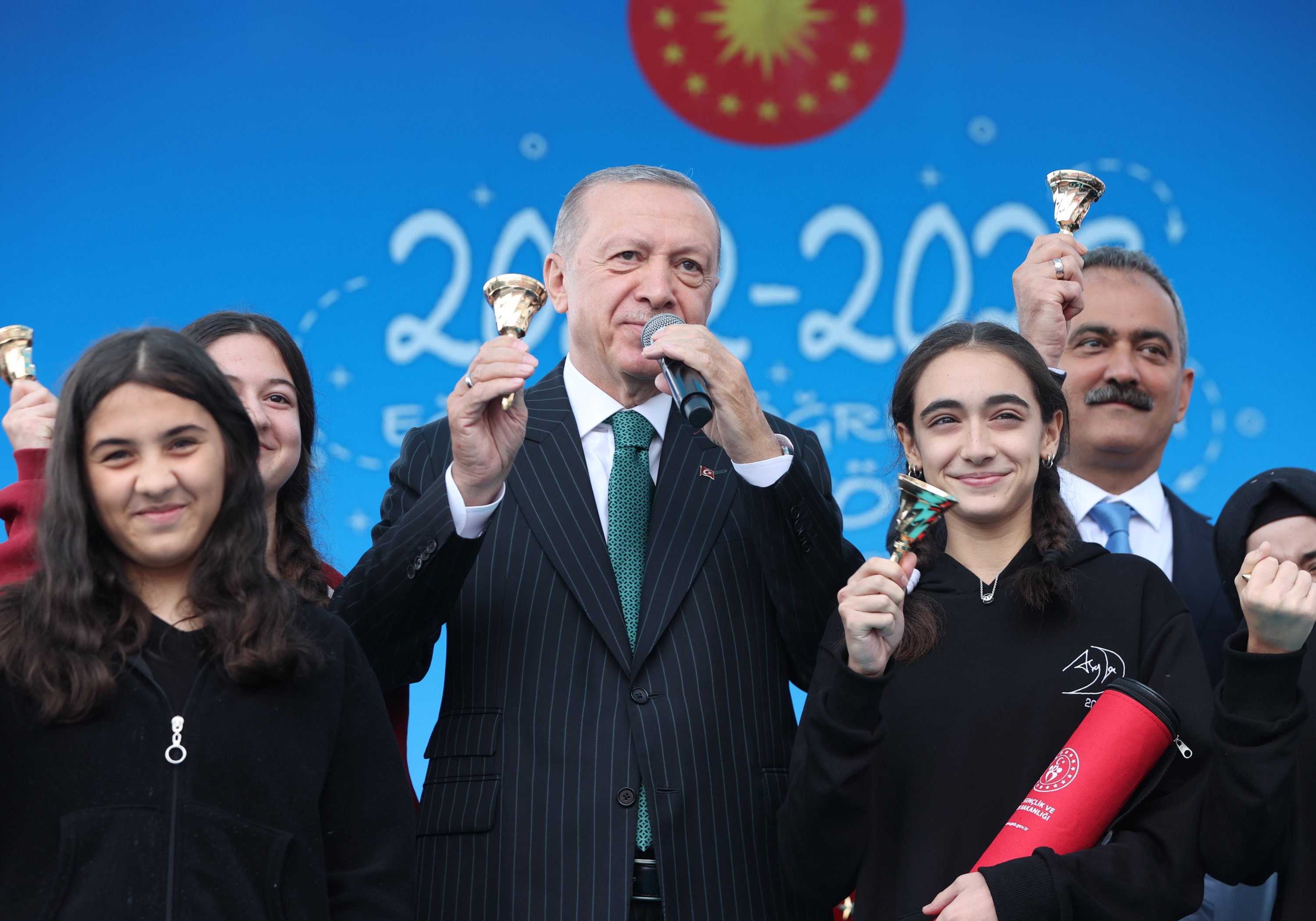 Presiden Recep Tayyip Erdoğan menghadiri program untuk menandai tahun ajaran baru, Istanbul, Türkiye, 12 September 2022. (AA Photo)