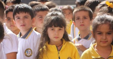 Children on the first day of school in Erzurum, Türkiye, Sept. 12, 2022. (IHA Photo)