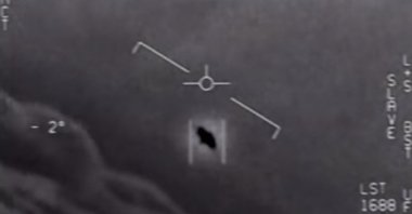 This screengrab, courtesy of the U.S. Department of Defense, shows part of an unclassified video taken by Navy pilots showing interactions with &quot;unidentified aerial phenomena,&quot; April 26, 2020. (AFP Photo)