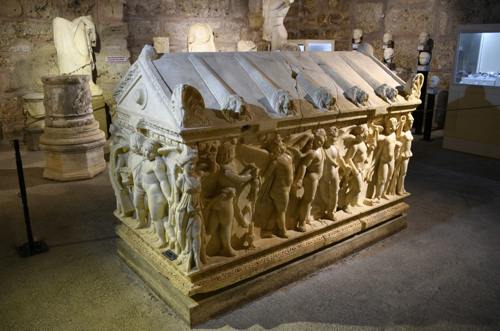 Sarkofagus terkenal di dunia di museum Turki