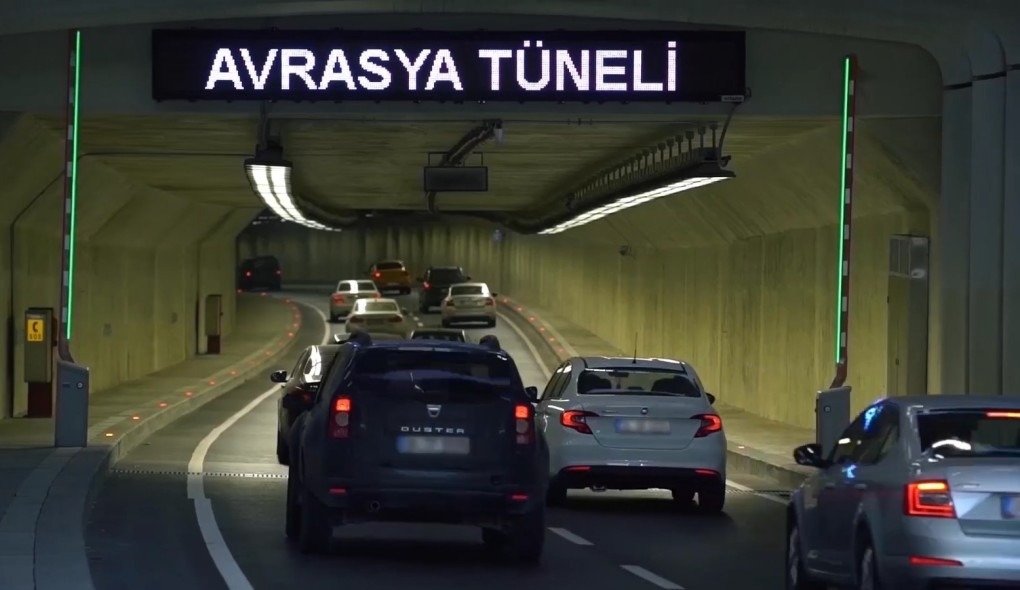 Vehicles pass through the Eurasia Tunnel in Istanbul, Türkiye, in this undated photo. (DHA Photo)