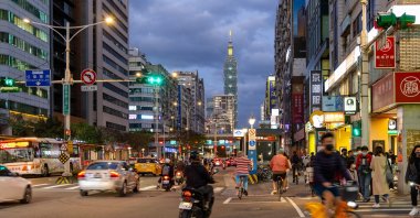 A busy street in the capital Taipei, Taiwan, March 11, 2022. (Shutterstock Photo)