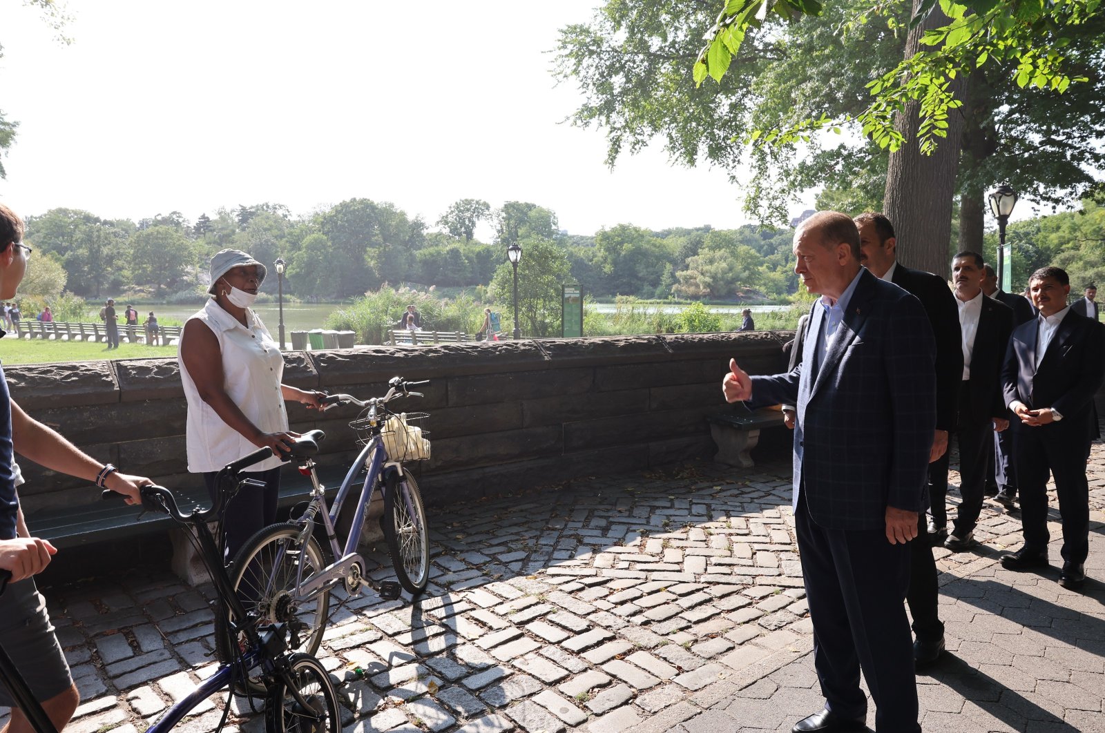 President Recep Tayyip Erdoğan (R) talks with people in Central Park, New York, U.S., Sept. 17, 2022. (IHA Photo)