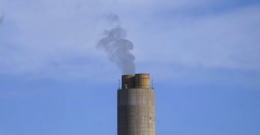 A smokestack stands at a coal plant in Delta, Utah. U.S., June 22, 2022. (AP File Photo)