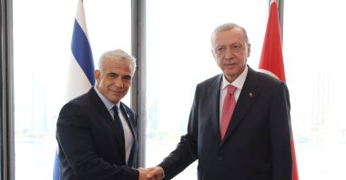 President Recep Tayyip Erdoğan meets with Israeli Prime Minister Yair Lapid on the sidelines of the U.N. General Assembly, in New York City, U.S., Sept. 20, 2022. (Reuters Photo)