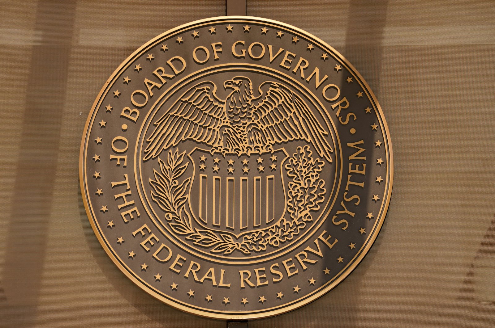 A sign for the Federal Reserve Board of Governors is seen at the entrance to the William McChesney Martin Jr. building, Washington, U.S., Sept. 21, 2022. (Reuters Photo)