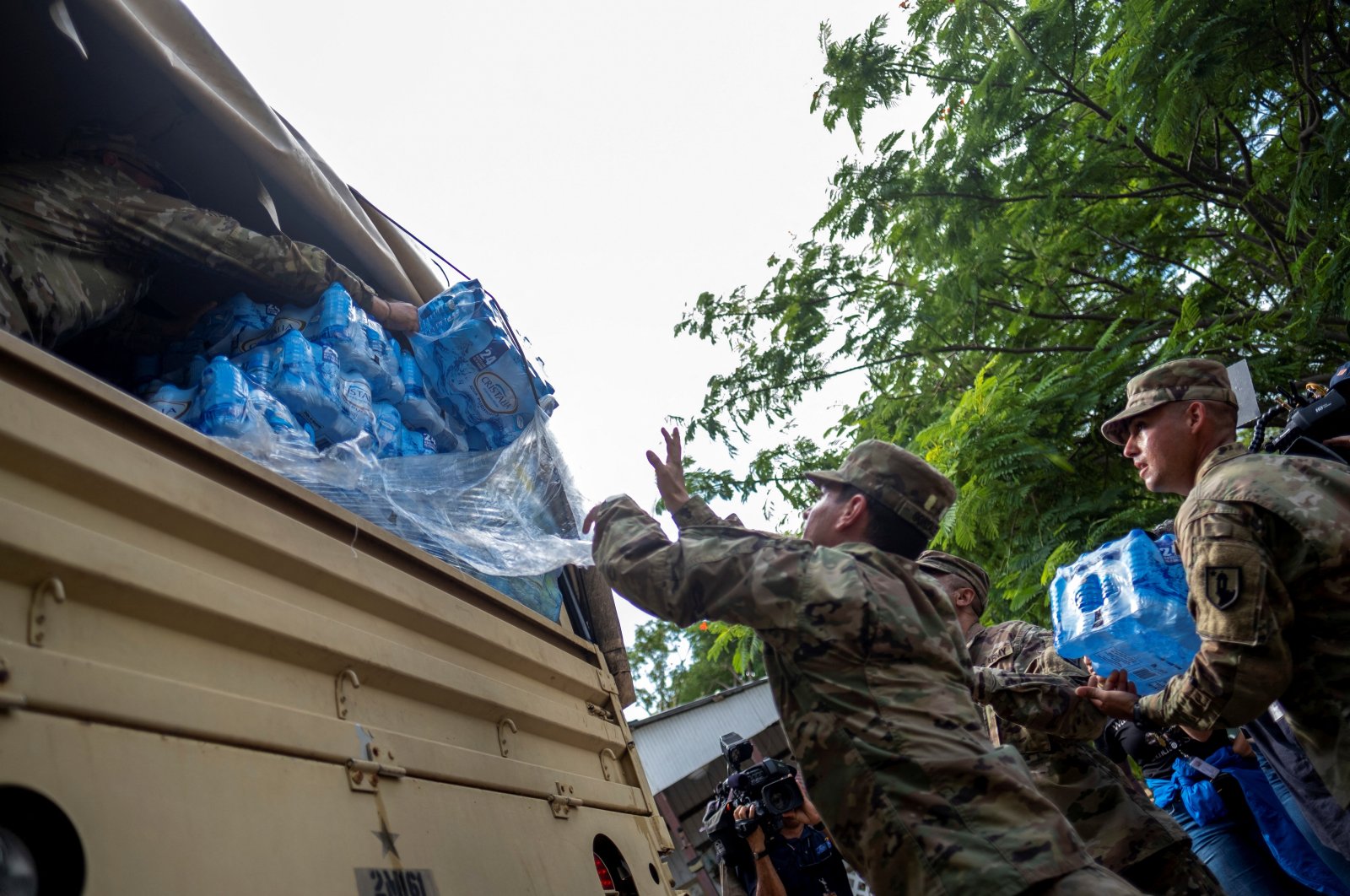 Puerto Rico menghadapi krisis air setelah Fiona meningkat ke Kategori 4