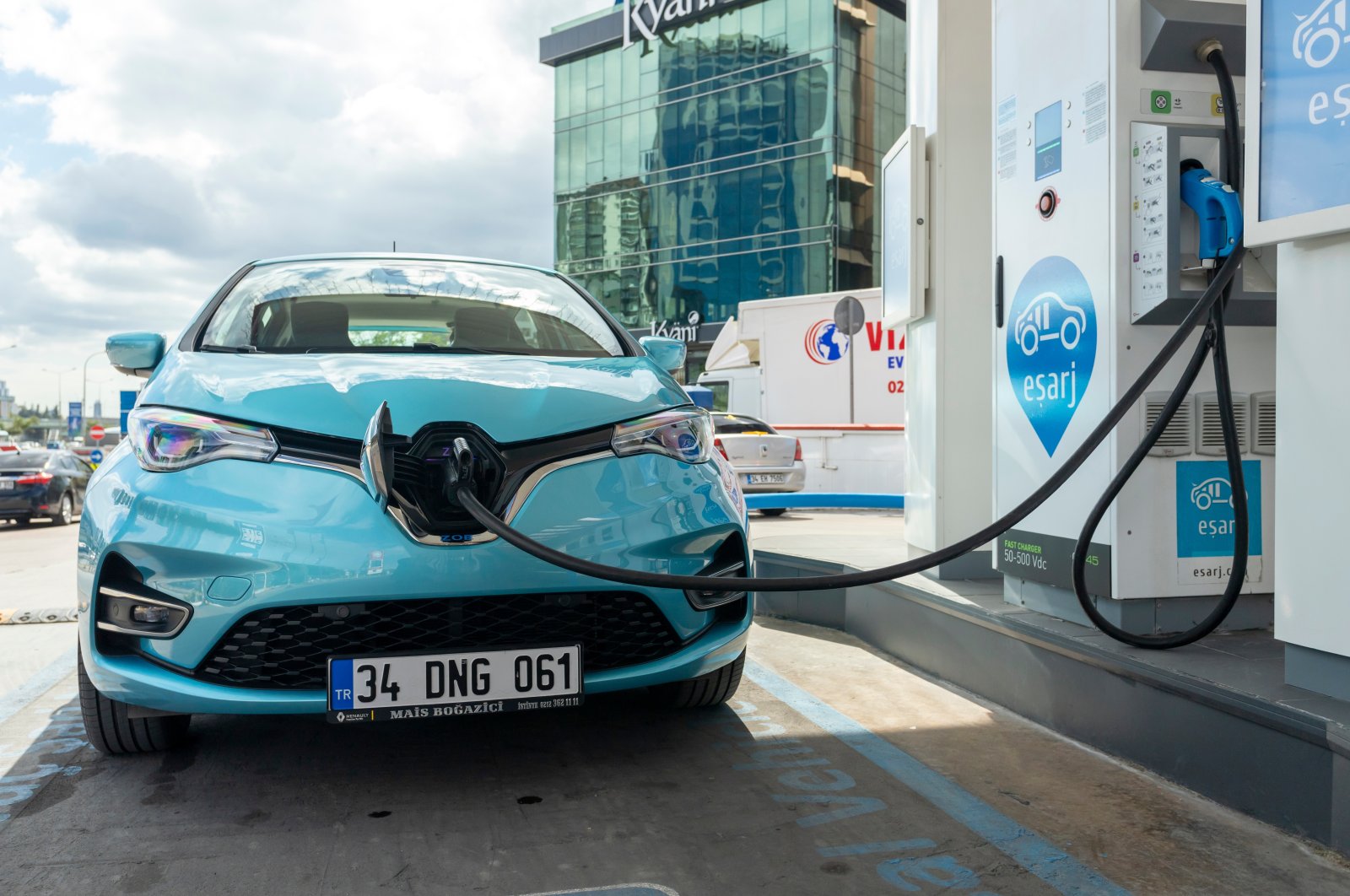 A mini electric vehicle is being charged at a charging station, in Istanbul, Türkiye, Oct. 3, 2021. (Shutterstock Photo)
