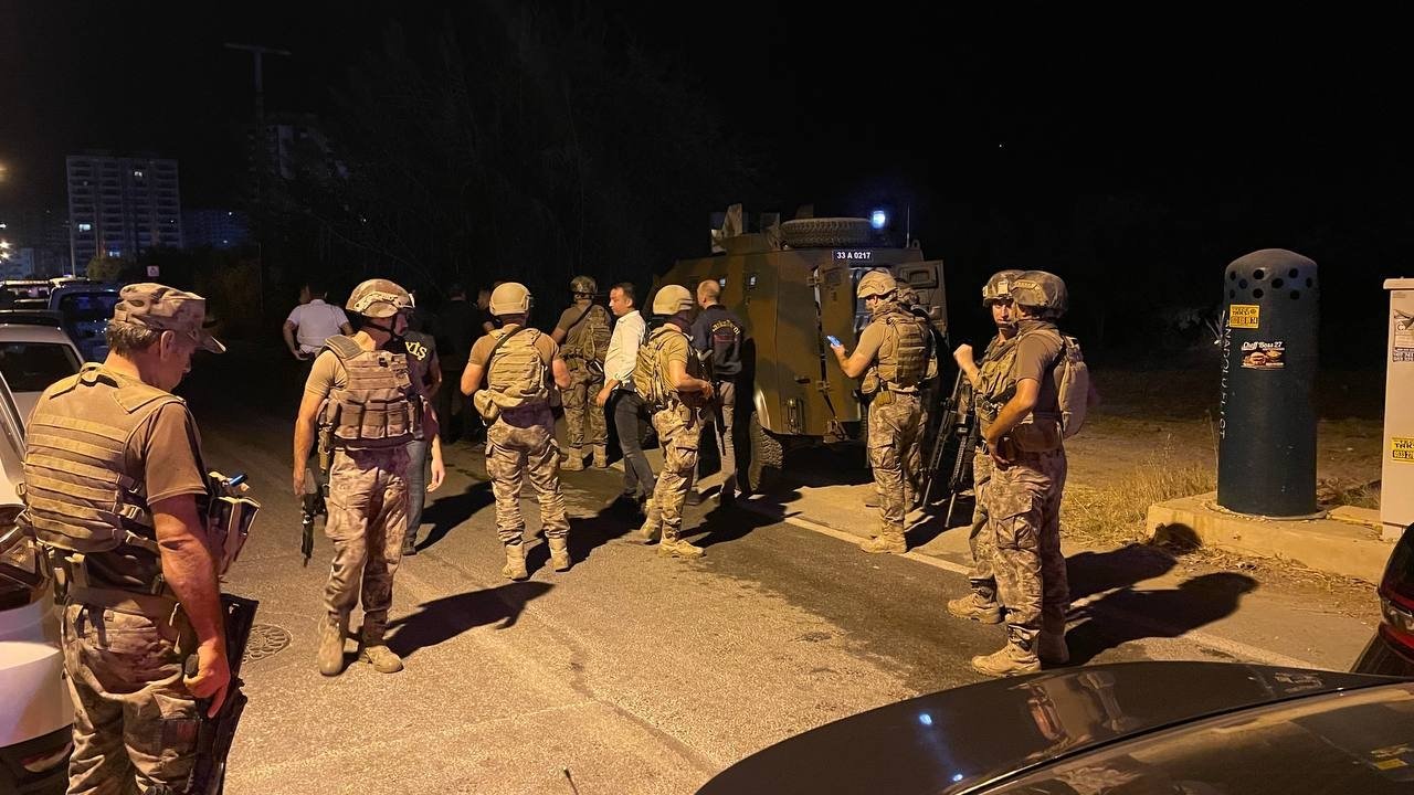 Security forces are seen near the site of the attack in Mersin, Türkiye, Sept. 26, 2022. (AA Photo)
