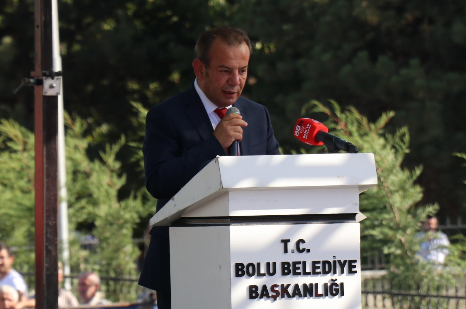 Mayor Tanju Özcan speaks at an inauguration ceremony in Bolu, Türkiye, Sept. 15, 2022. (IHA Photo)