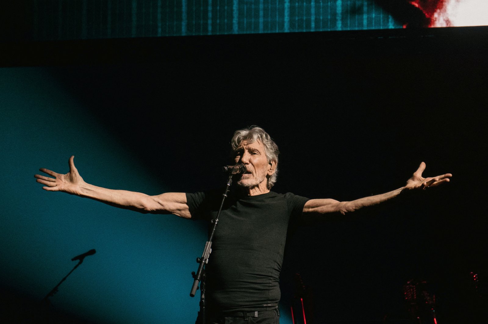 Roger Waters' Krakow concert canceled due to his Russia bias